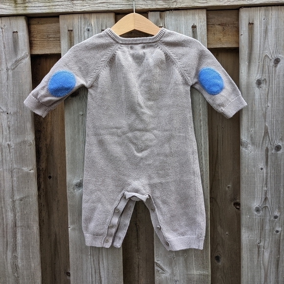 𝅺baby GAP raccoon knit onesie one piece romper - Picture 2 of 5